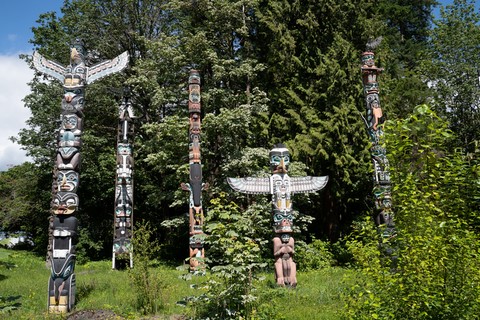 Mats totémiques Stanley Park Vancouver Canada