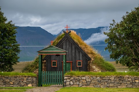 Eglise en tourbe Church Vidimyrarkirkja Islande Iceland