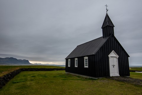 Black Church Budakirkja Péninsule de Snaefelness Islande Iceland