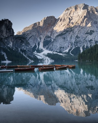 Lago Di braies Dolomites