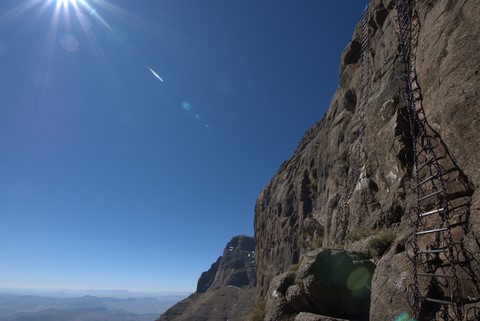 Echelles Sentinel peak trail Drakensberg