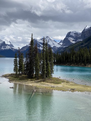 Spirit Island 1 Maligne lake Jasper National Park Canada