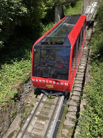 Funiculaire Harderbahn Harder Kulm Interlaken Suisse