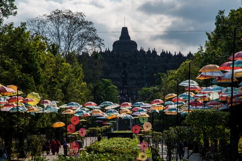 Arrivée à Borobudur Yogyakarta Java Indonésie