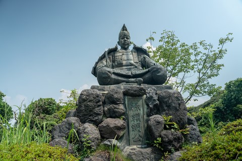 Minamoto Yoritomo statue Kamakura Japon