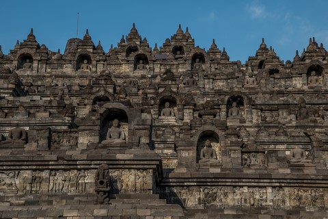 Parit basse de Borobudur Temple Yogyakarta Java Indonésie